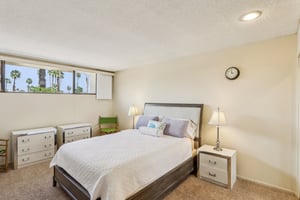 E Palm Canyon Dr-1704-015.jpg