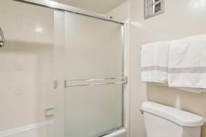 E Palm Canyon Dr-1704-019.jpg