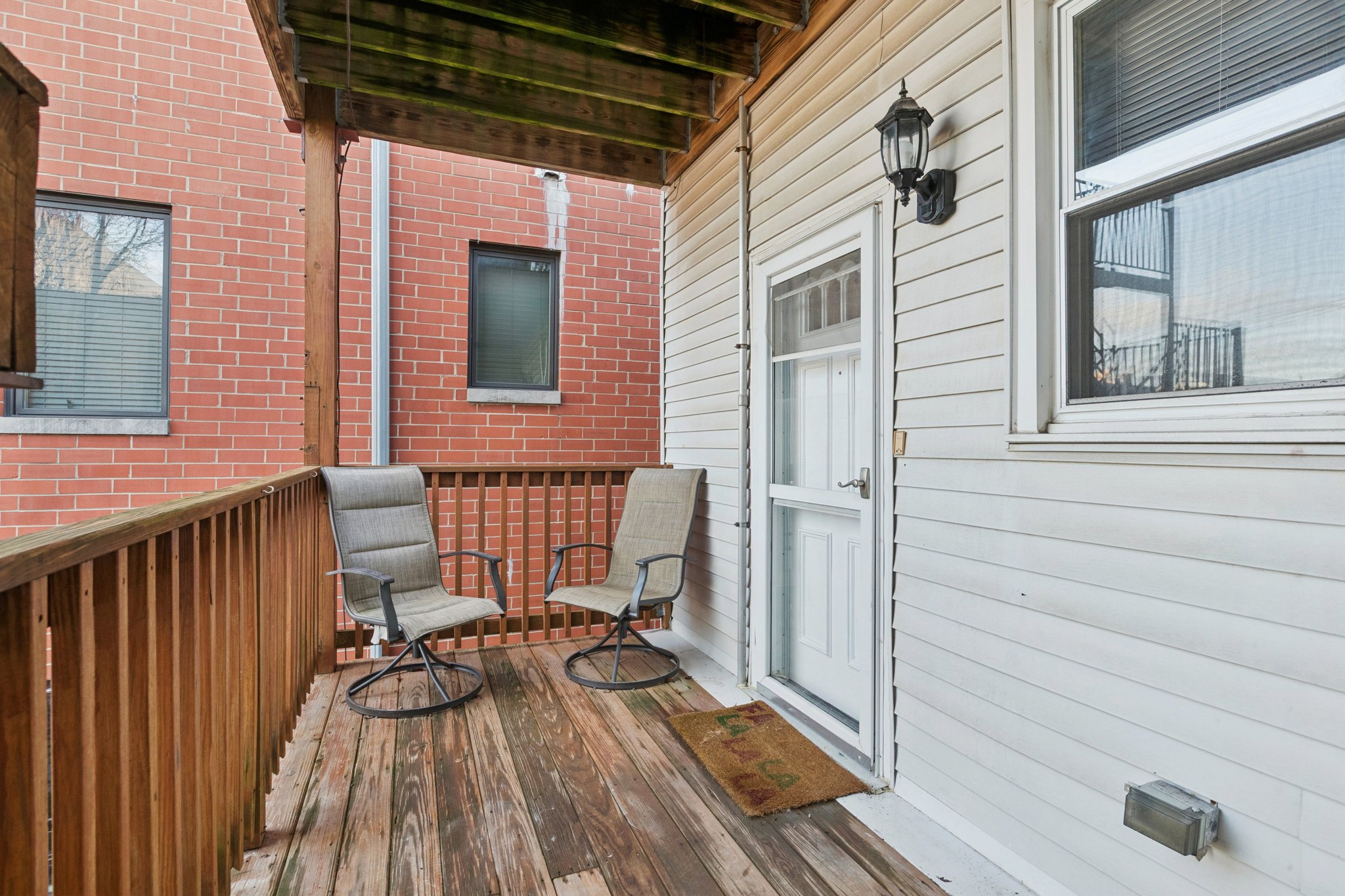 N Artesian Ave-S1001-067.jpg