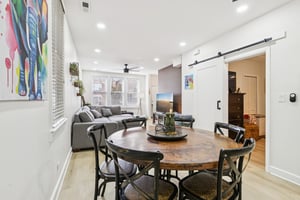 N Artesian Ave-S1001-008.jpg