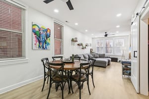 N Artesian Ave-S1001-009.jpg