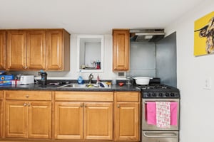 N Artesian Ave-S1001-023.jpg