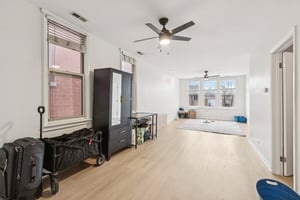 N Artesian Ave-S1001-045.jpg