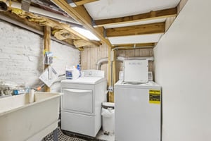 N Artesian Ave-S1001-062.jpg