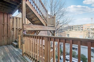 N Artesian Ave-S1001-068.jpg