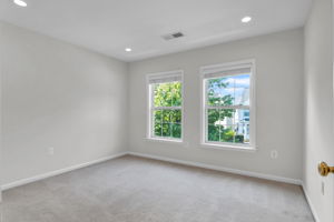 Spacious bedrooms!