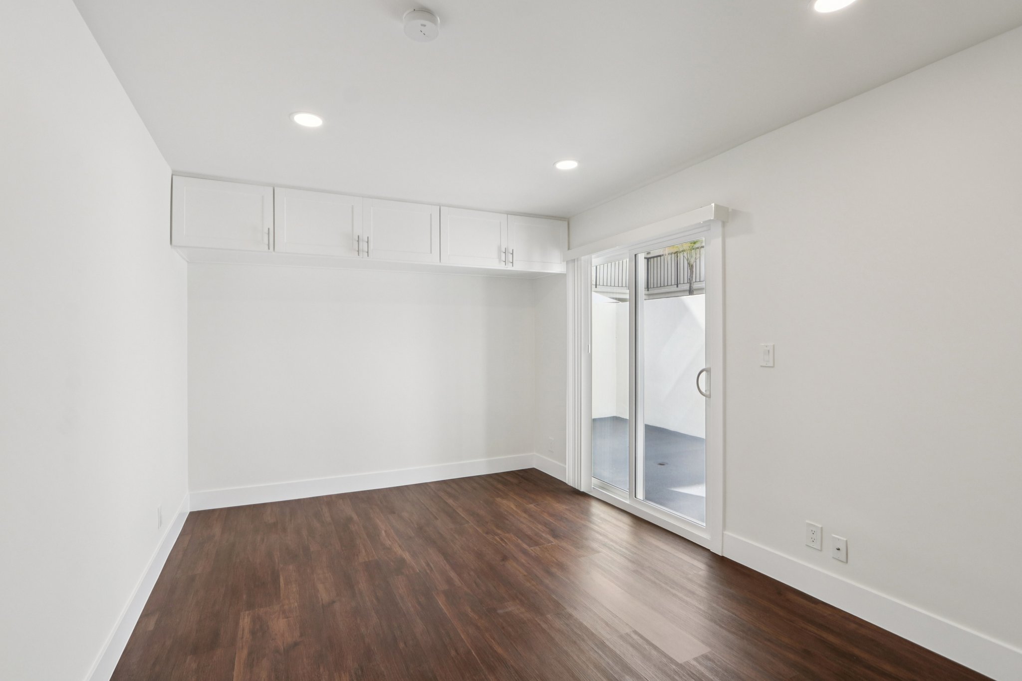 16550 Vanowen St unit 114-S0503-009.jpg