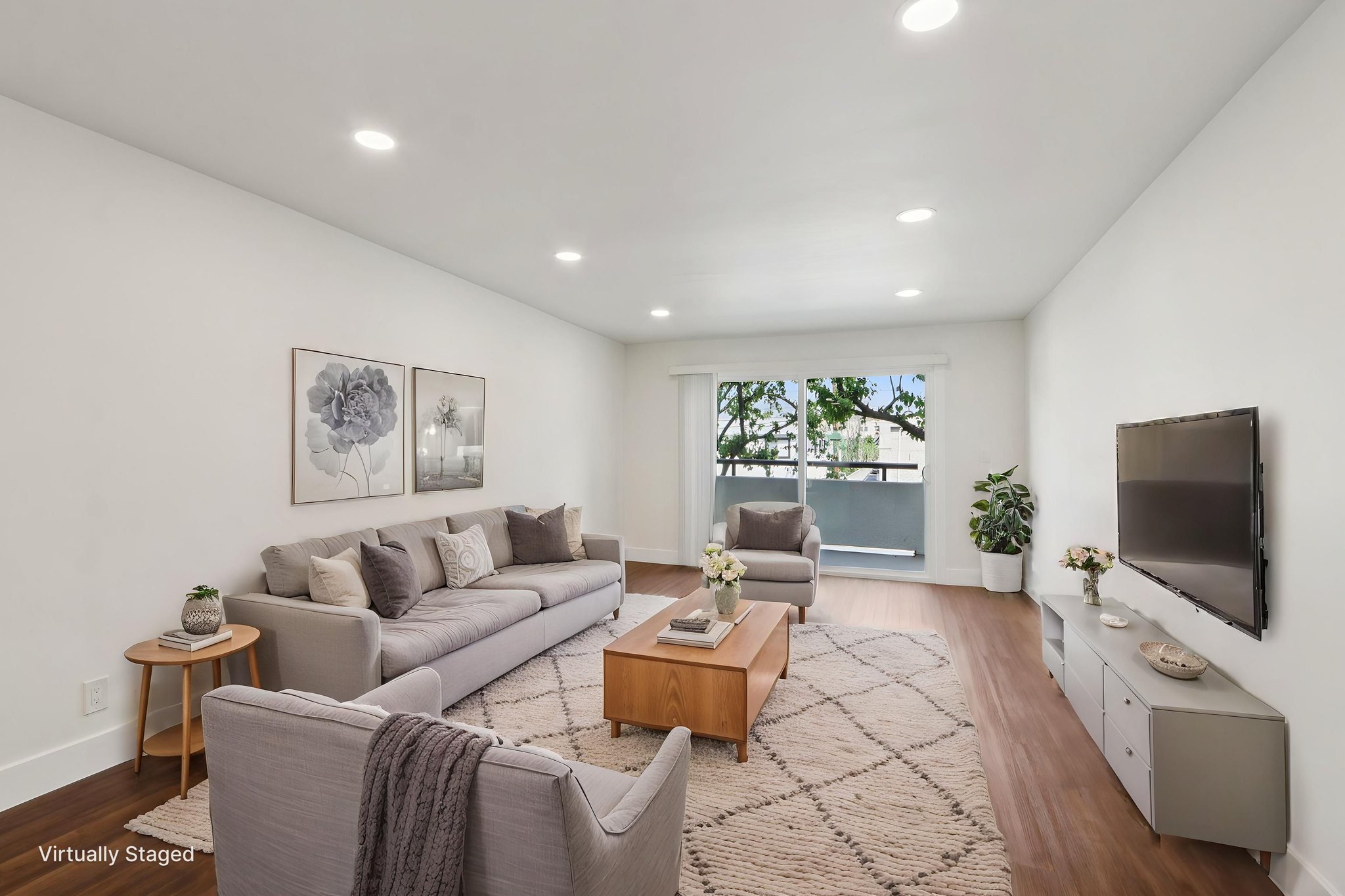 16550 Vanowen St unit 114-S0503-003 virtually staged.jpeg