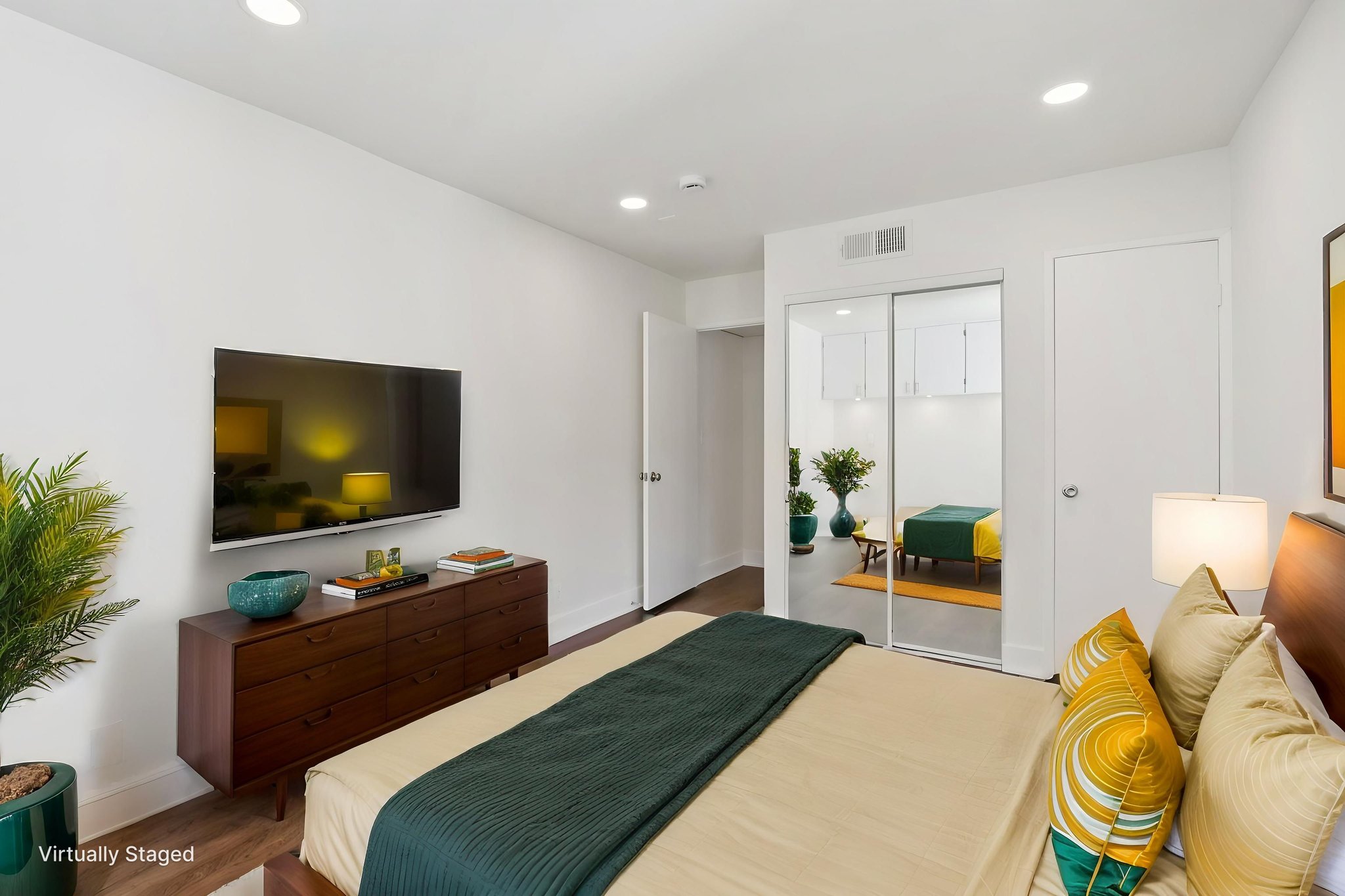 16550 Vanowen St unit 319-S0503-012 virtually staged.jpeg