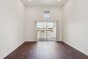 16550 Vanowen St unit 319-S0503-002.jpg