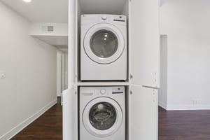 16550 Vanowen St unit 319-S0503-008.jpg