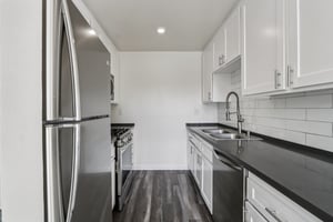 16550 Vanowen St unit 209-S0503-011.jpg