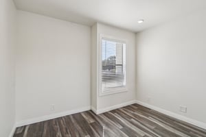 16550 Vanowen St unit 209-S0503-019.jpg