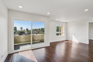 16550 Vanowen St unit 207-S0503-002.jpg