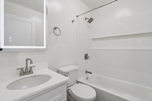 16550 Vanowen St unit 207-S0503-012.jpg