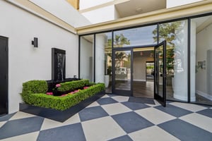 Vanowen St-0503-912.jpg