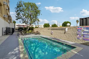 Vanowen St-0503-914.jpg