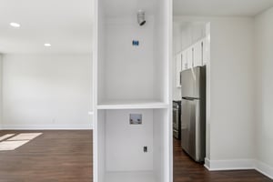 16550 Vanowen St unit 105-S0503-009.jpg