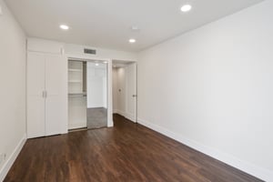 16550 Vanowen St unit 114-S0503-012.jpg