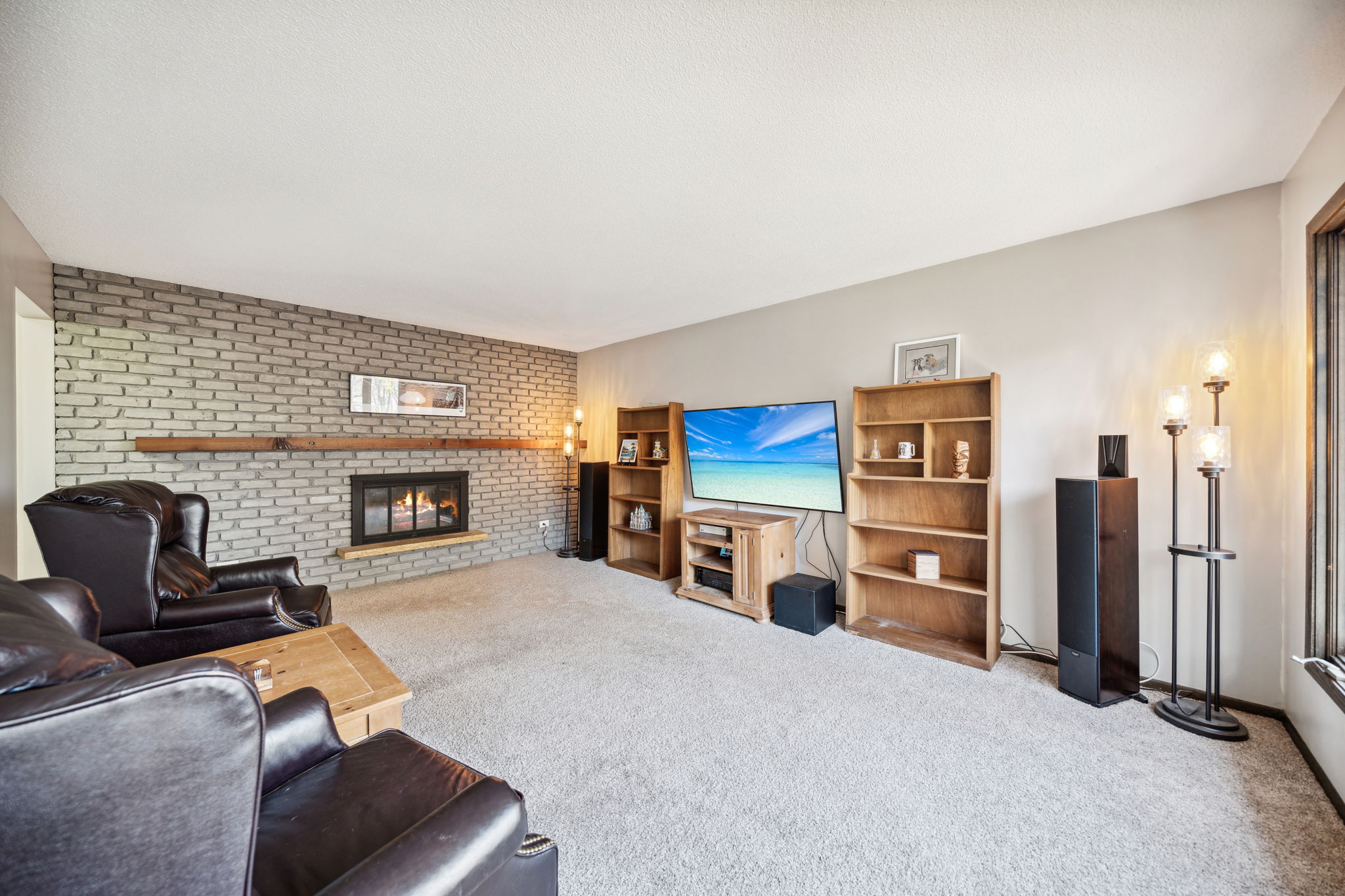 15_Interior