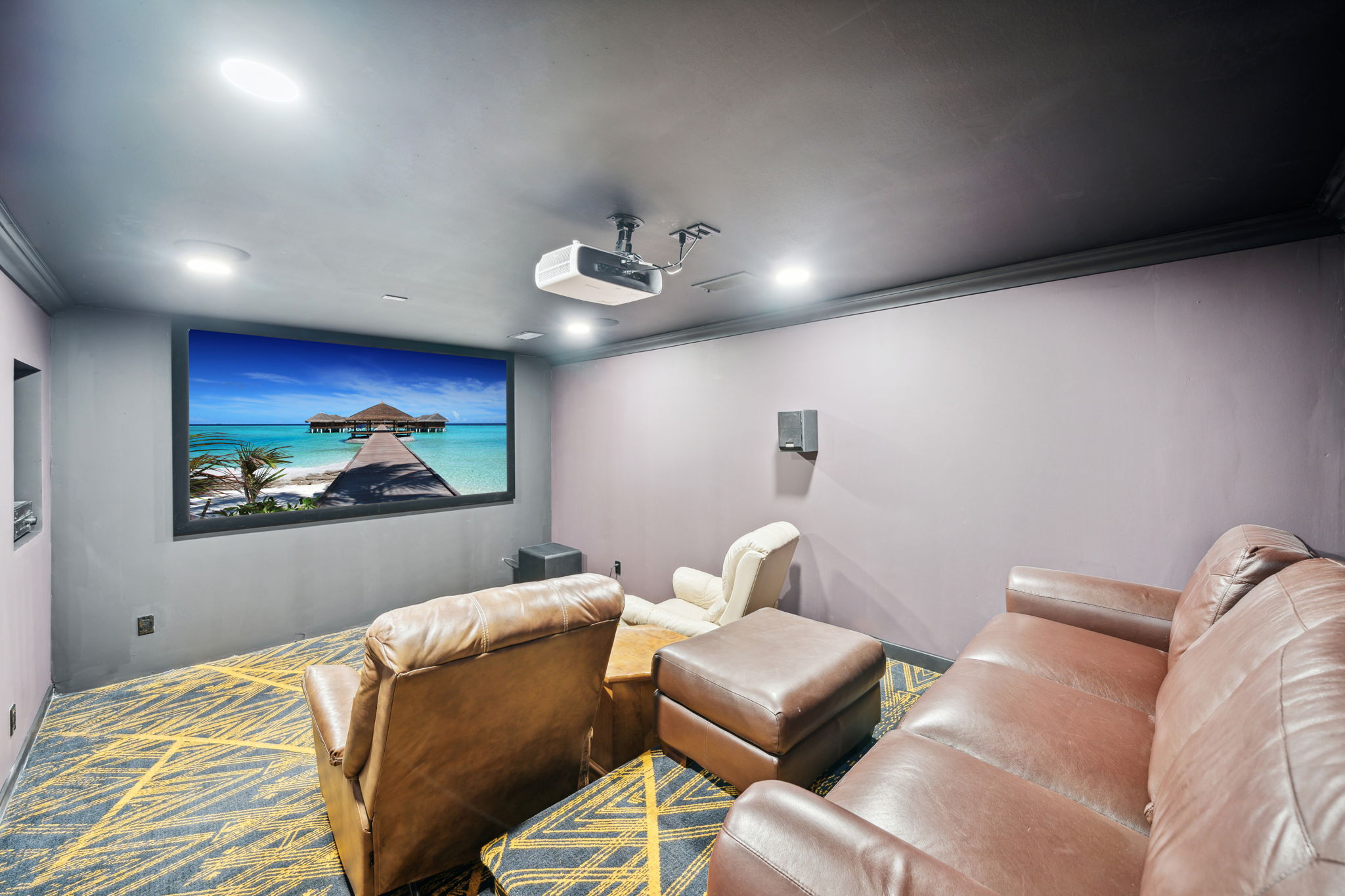 38_Interior