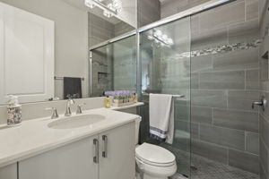 Guest Bathroom 2