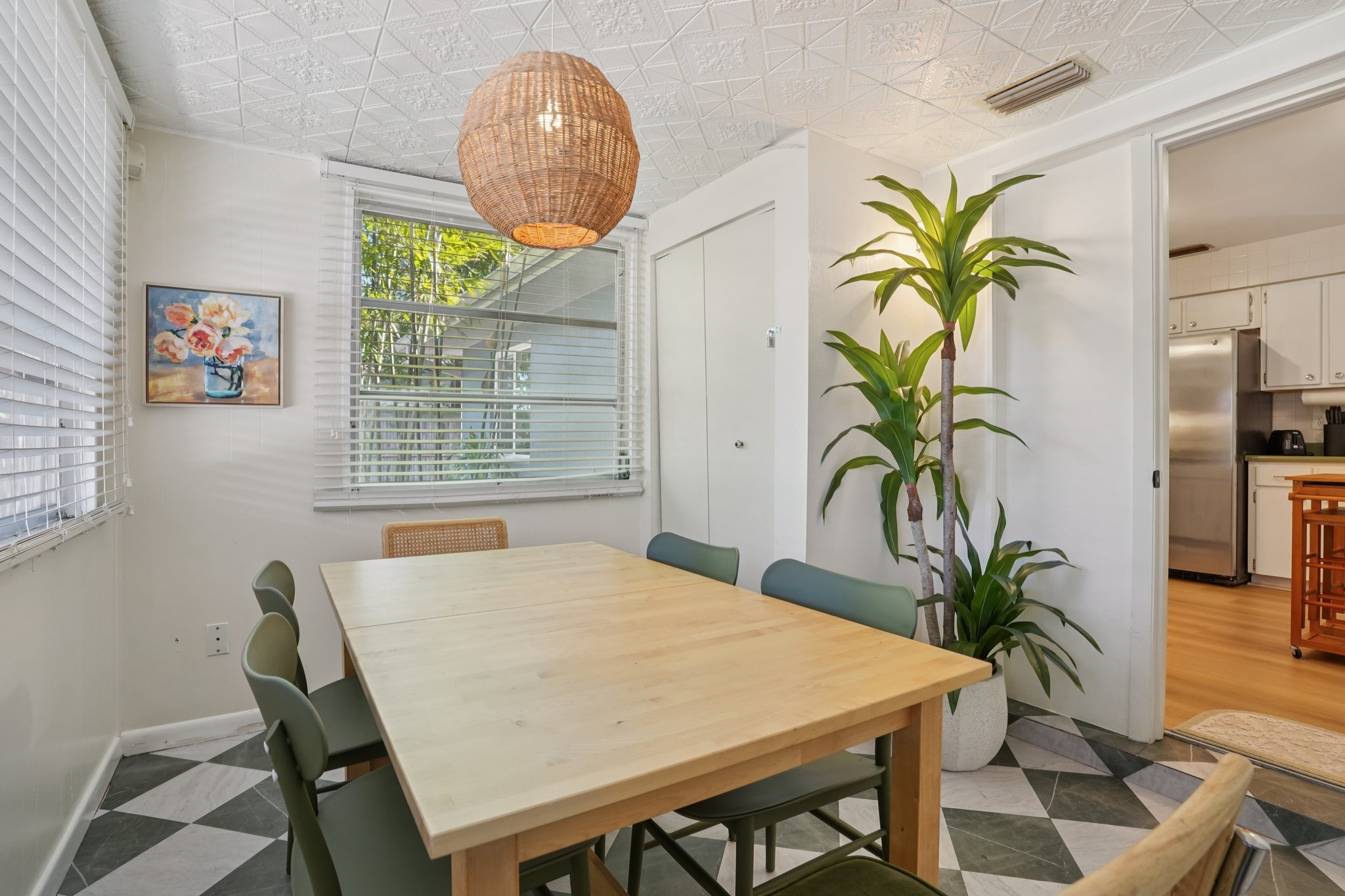 Brentlawn St-S3110-015.jpg