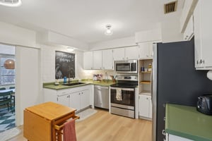 Brentlawn St-S3110-019.jpg