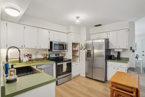 Brentlawn St-S3110-020.jpg