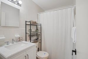 Brentlawn St-S3110-025.jpg