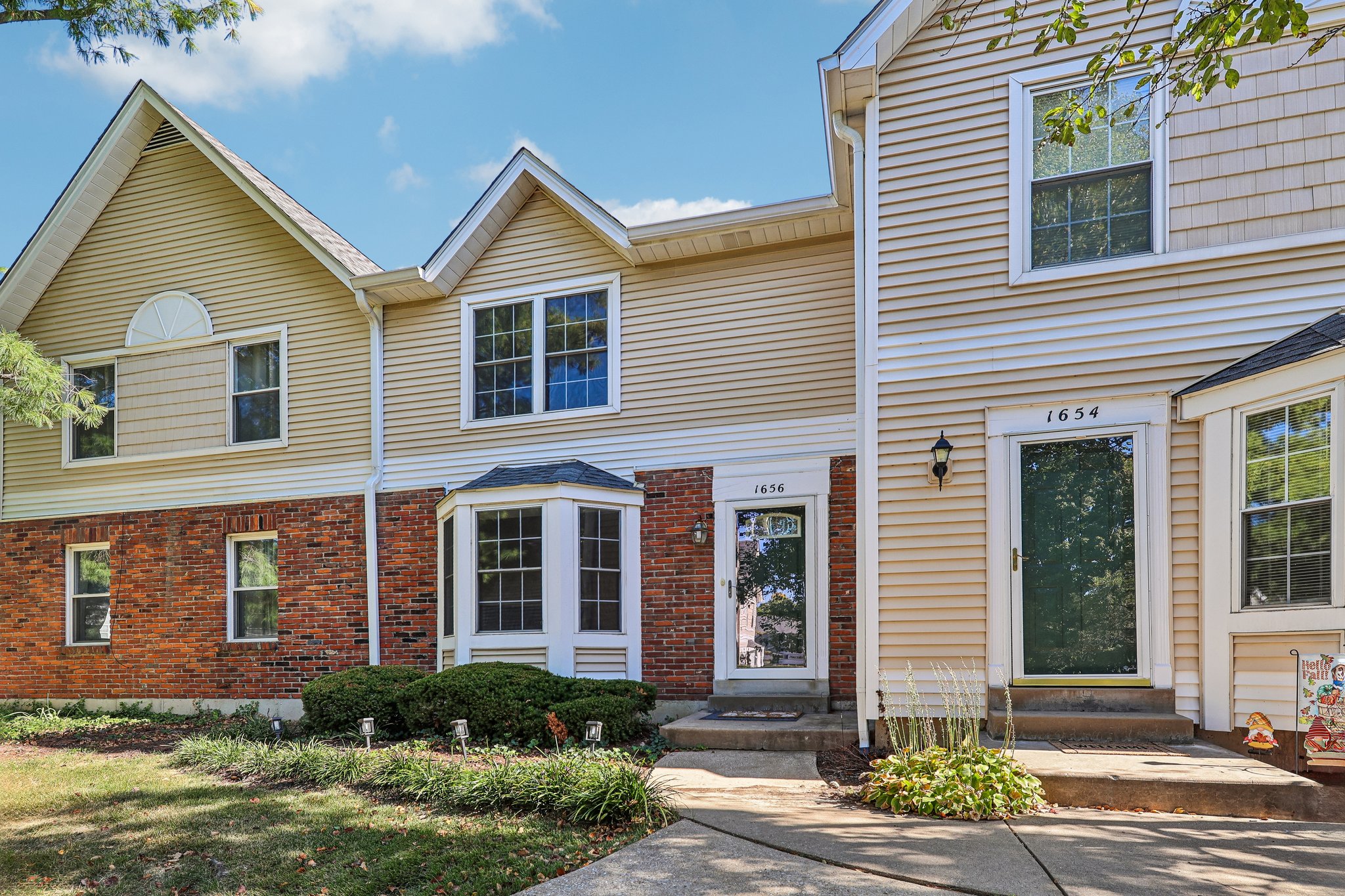 1656 Florine Blvd-S1410-002.jpg