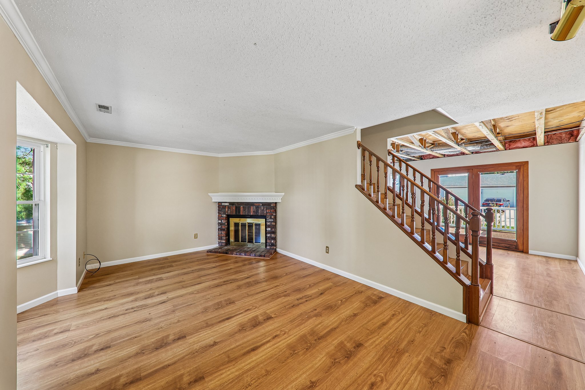 1656 Florine Blvd-S1410-006.jpg
