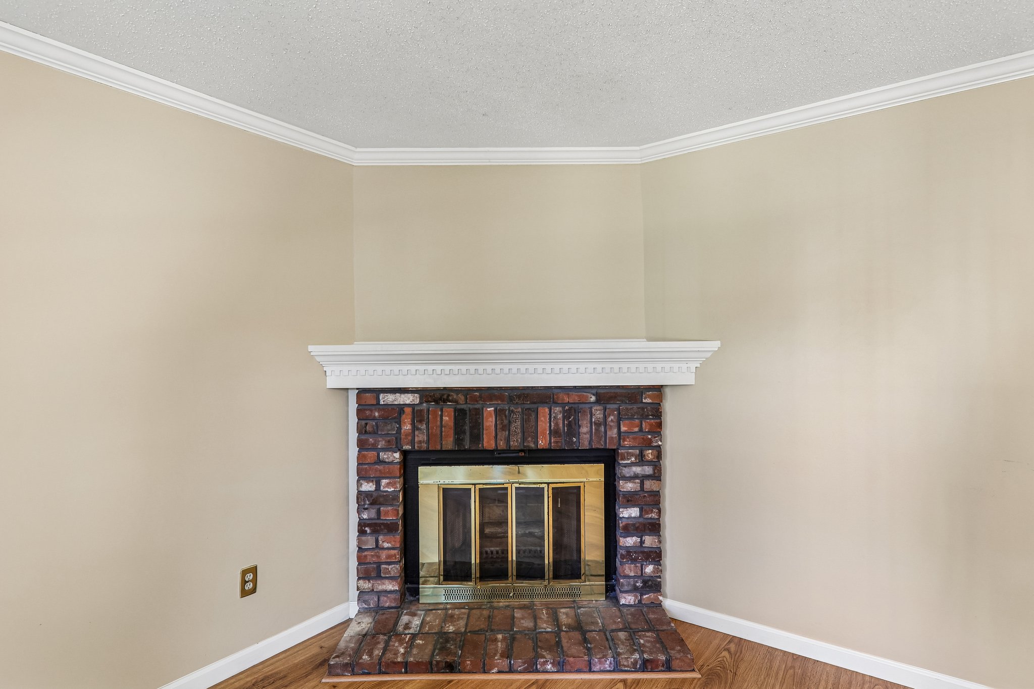 1656 Florine Blvd-S1410-008.jpg