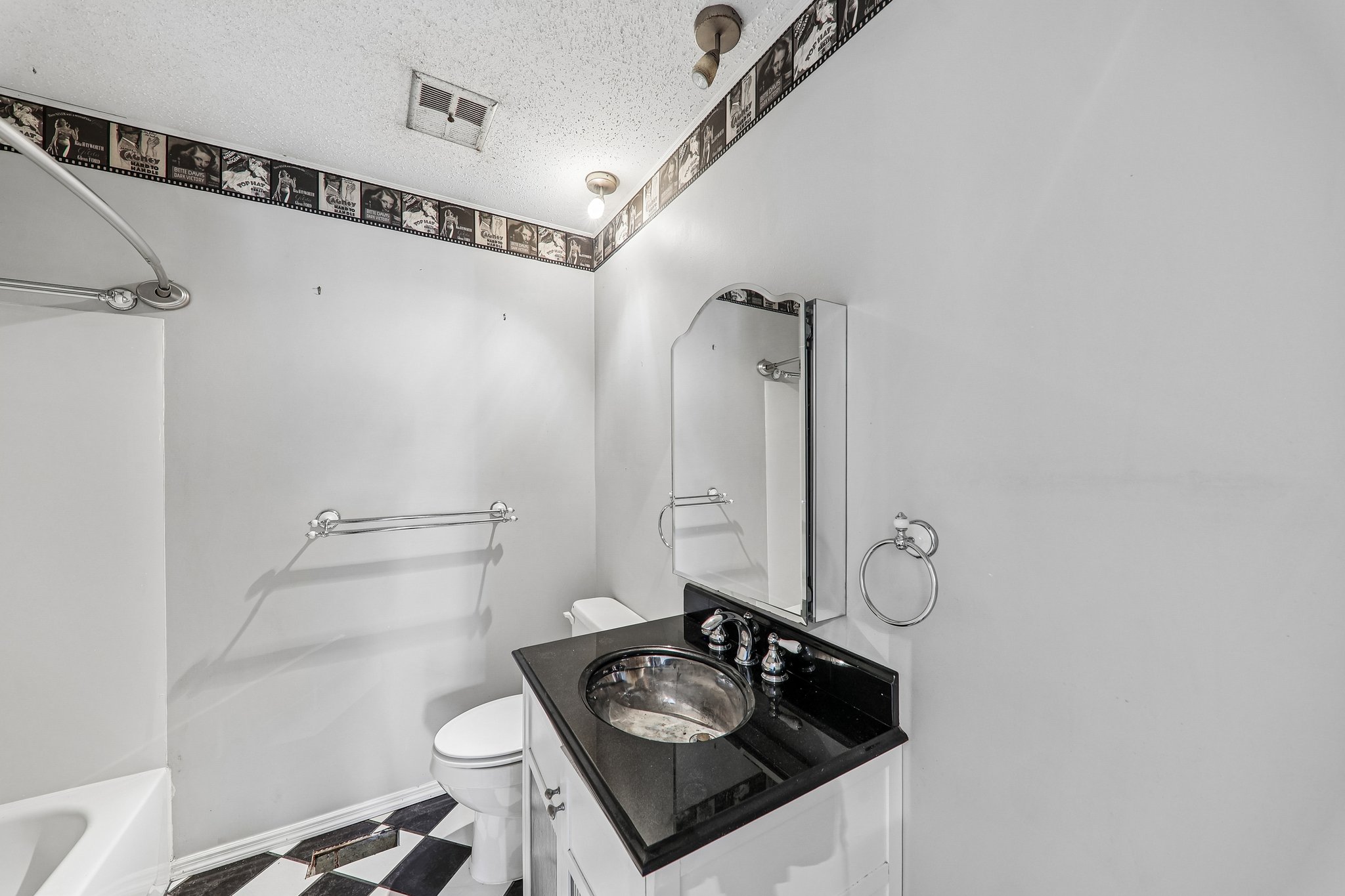 1656 Florine Blvd-S1410-021.jpg