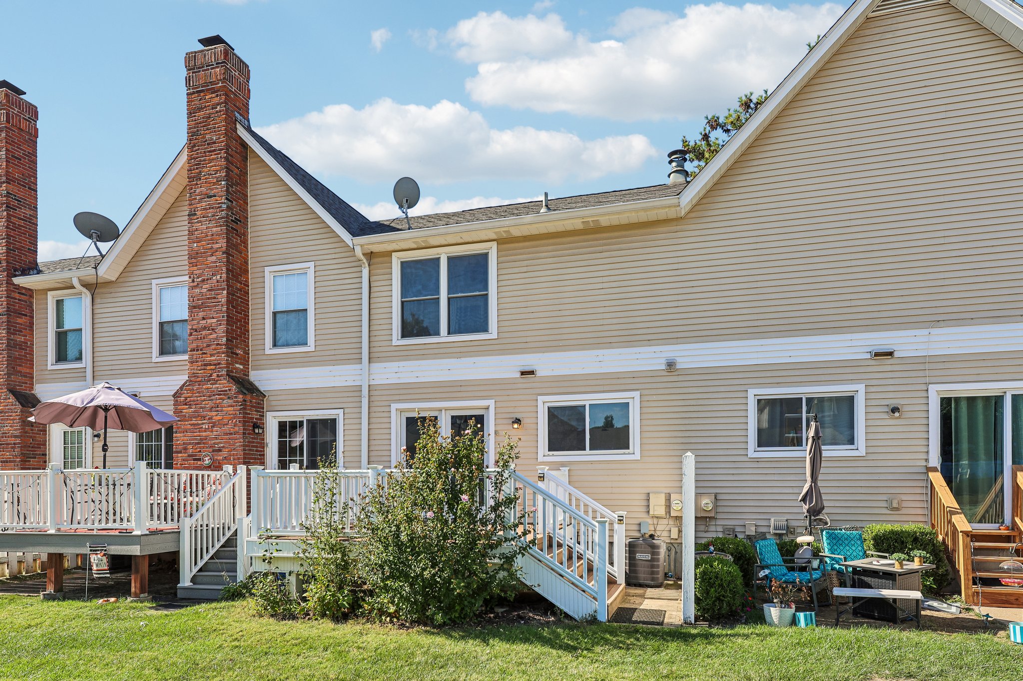 1656 Florine Blvd-S1410-027.jpg