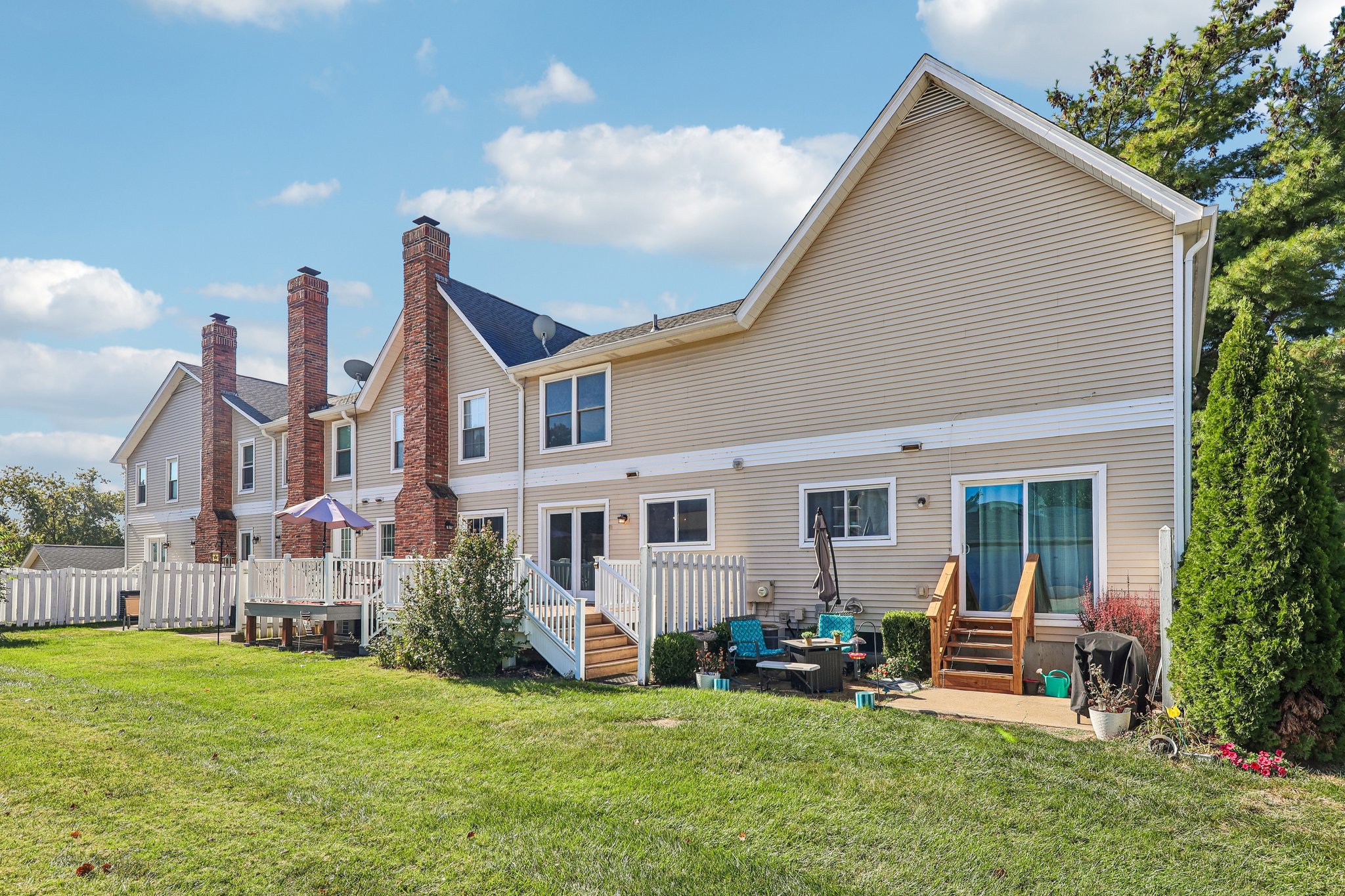 1656 Florine Blvd-S1410-031.jpg
