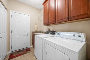  Photo 37