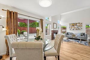 Holly Cir-S2104-018.jpg