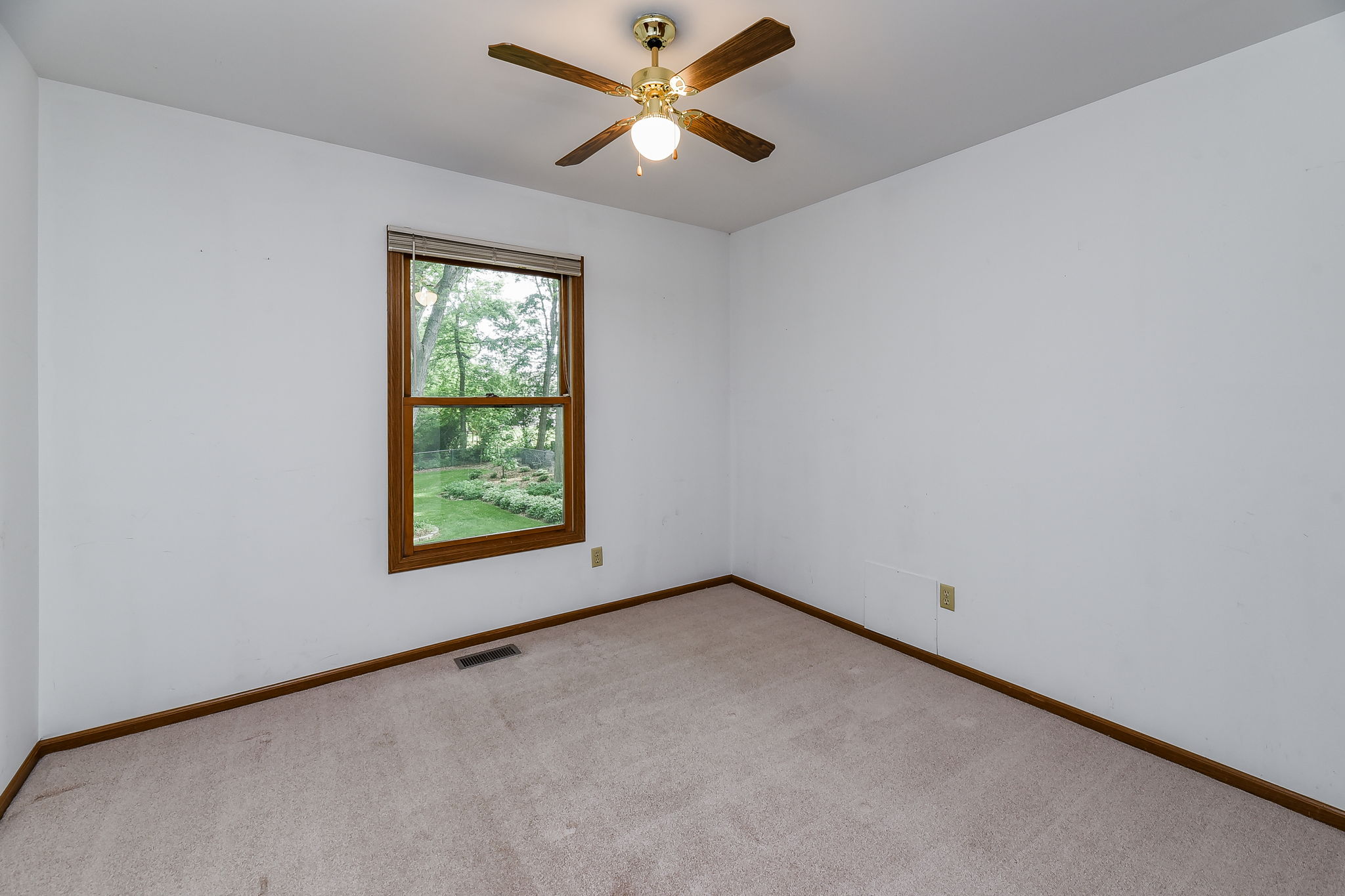  1657 Timber Ln Dr, Montgomery, IL 60538, US Photo 17