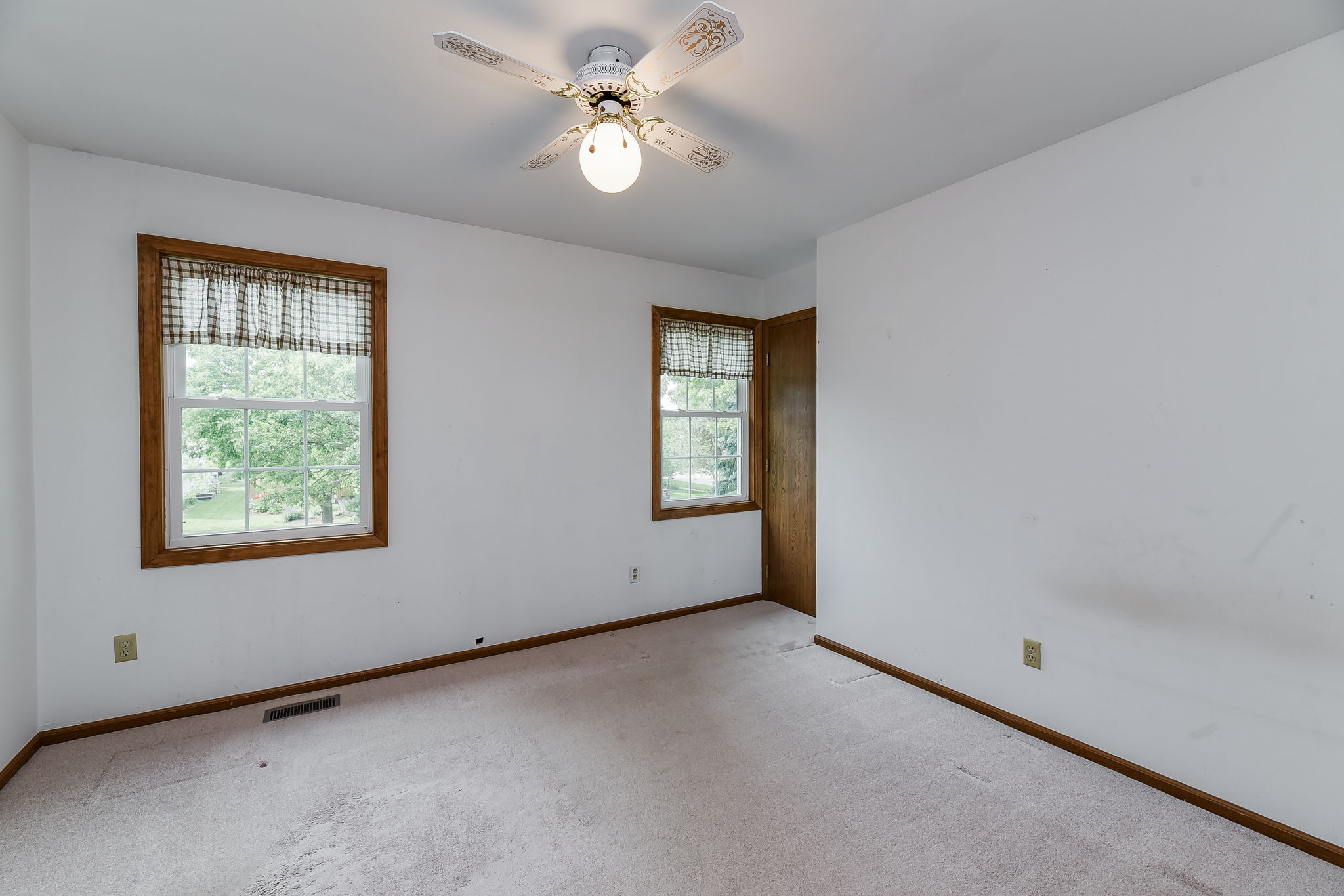  1657 Timber Ln Dr, Montgomery, IL 60538, US Photo 16