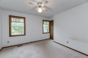  1657 Timber Ln Dr, Montgomery, IL 60538, US Photo 15