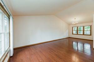  1657 Timber Ln Dr, Montgomery, IL 60538, US Photo 3