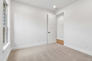 Branchers Dr-S1106-022.jpg