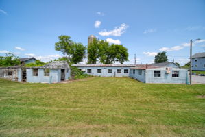  Photo 44