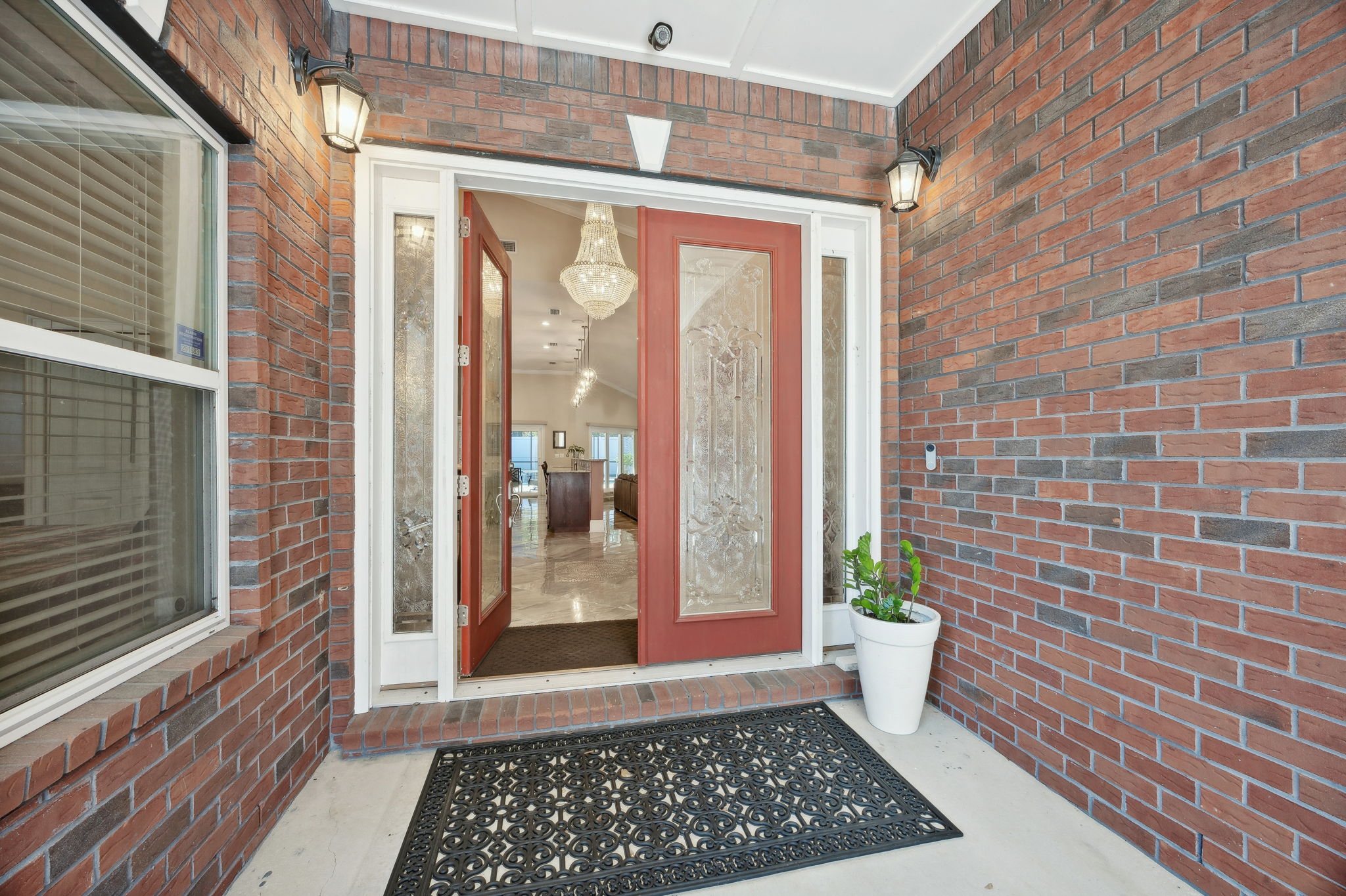 Front Entry Detail
