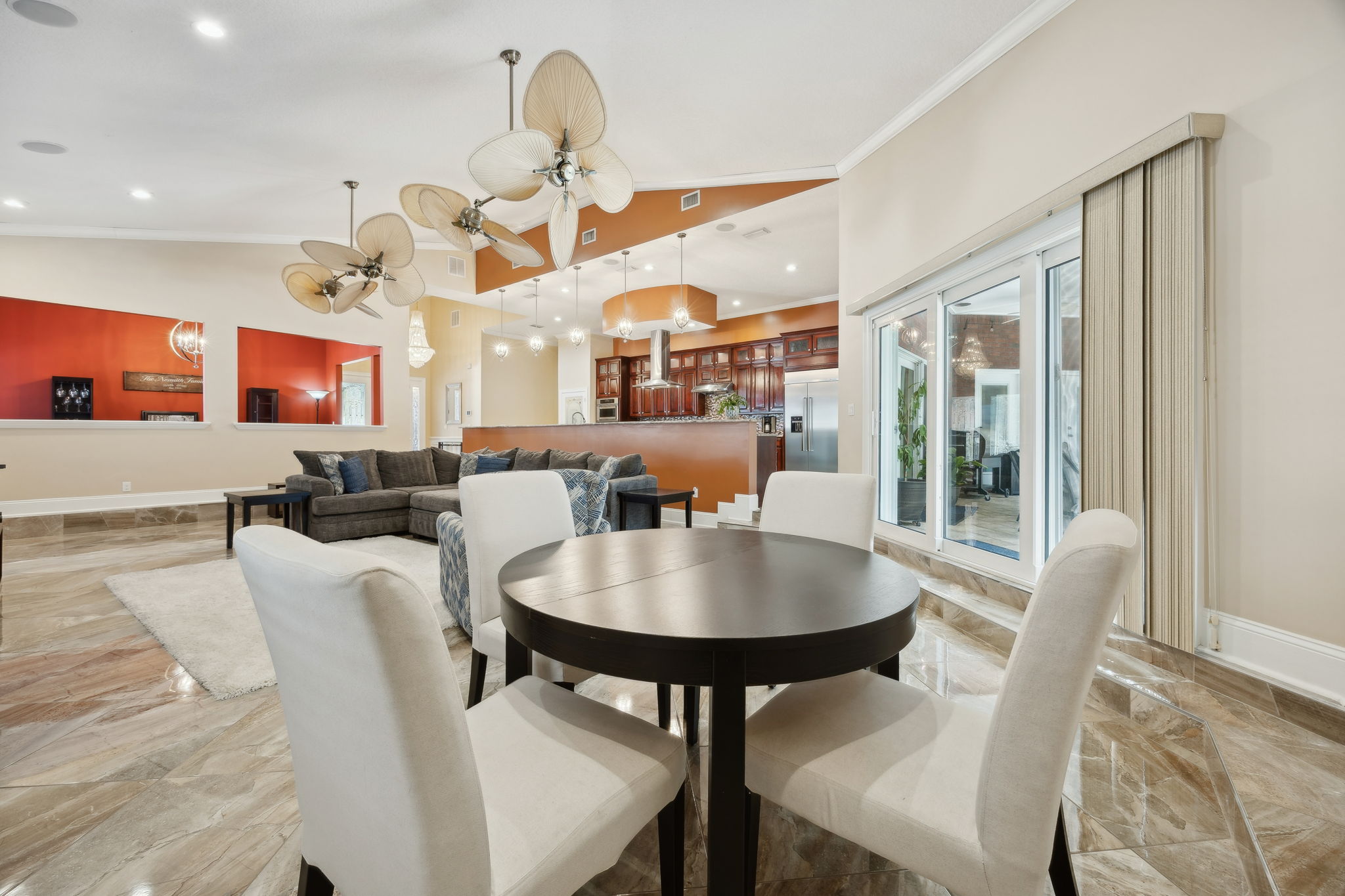 Breakfast Nook
