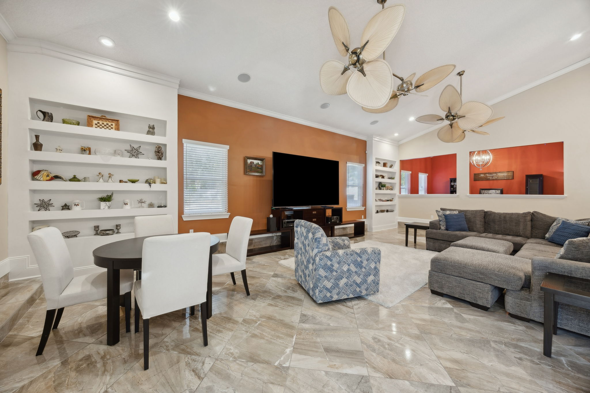 Breakfast Nook