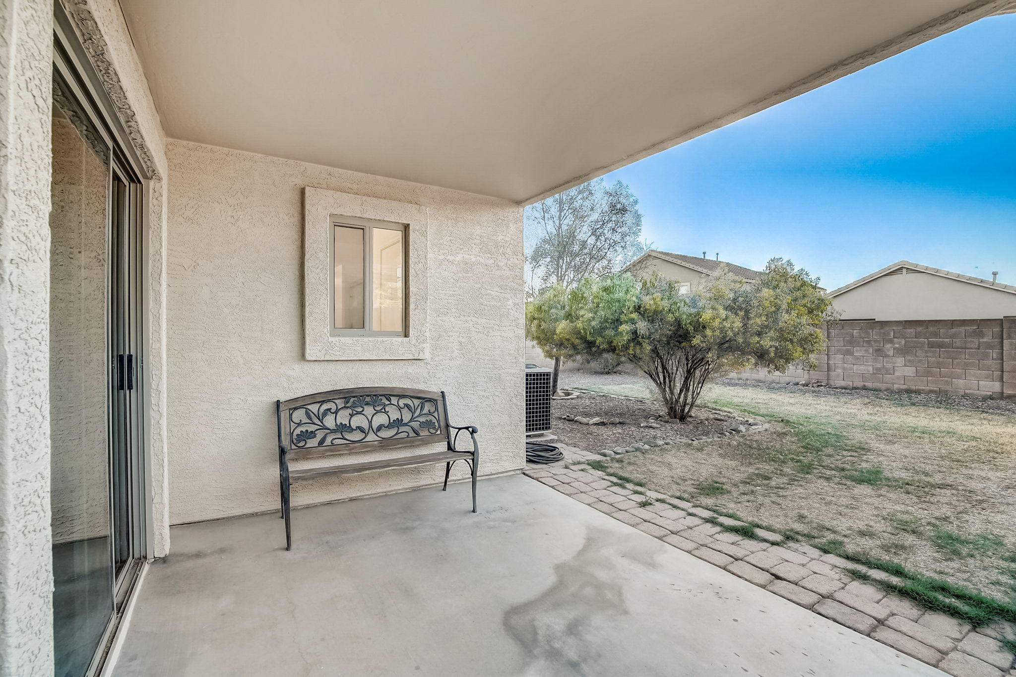W Rimrock St-026