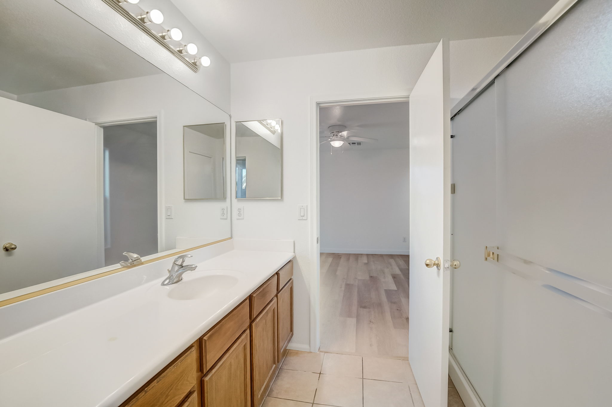 W Rimrock St-018