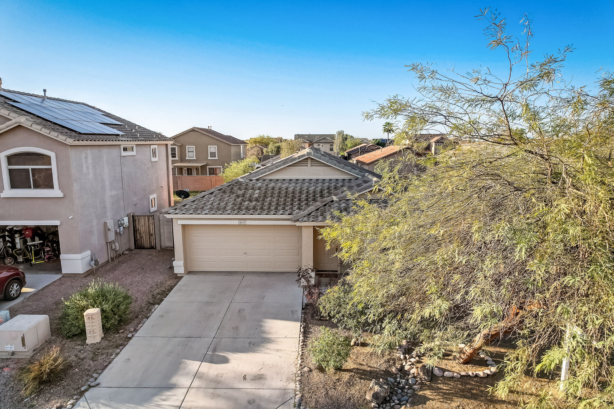 W Rimrock St-030